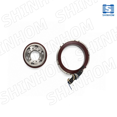 DC sukimo momento variklis be šepetėlių